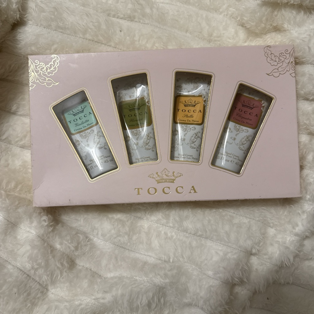 Tocca Pink and Green Moisturizer Set